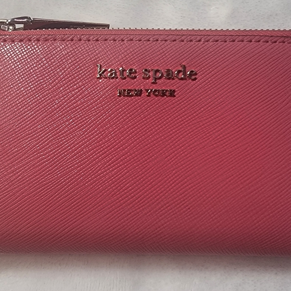 kate spade New York Pink Wallet - Saffiano Zip Wallet